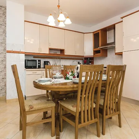 3 Bedroom Lovely In * Vrsi